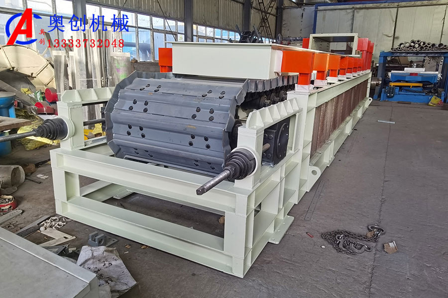 鱗板輸送機的結構組成與性能特點